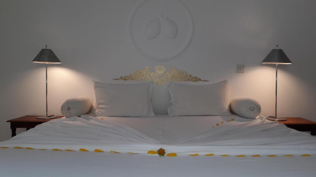 Cocovilla Boutique Resort Bentota Bagian luar foto