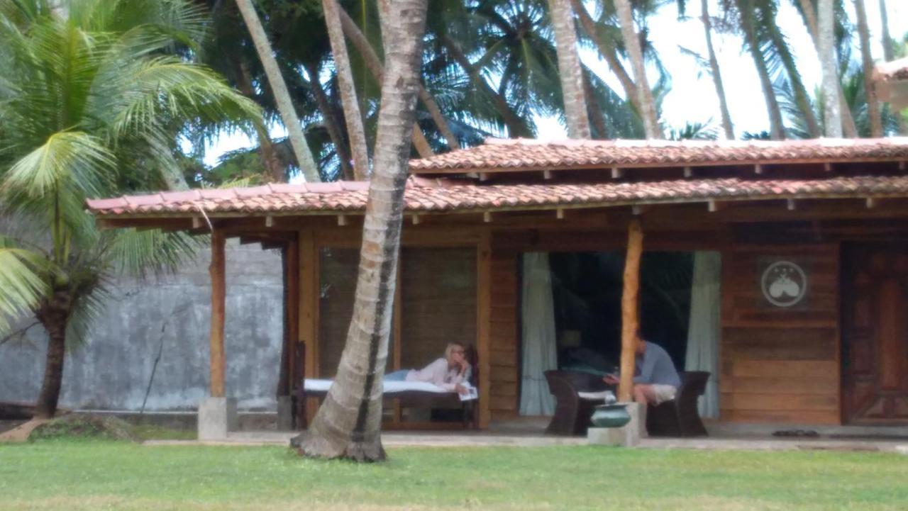 Cocovilla Boutique Resort Bentota Bagian luar foto